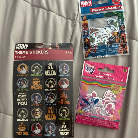 Sticker lot - Picture 2 of 5